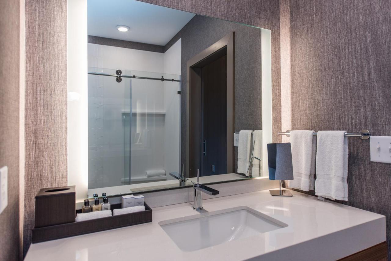 Silver Collection Hotel Фредериксбърг Екстериор снимка